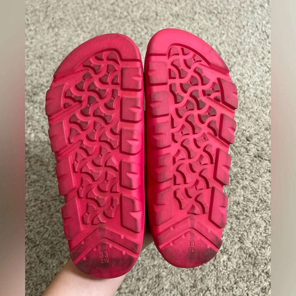 Kids Birkenstock Hot Pink Sandals Mogami Birko-Flor Sandal Tulip Backstrap L2 33